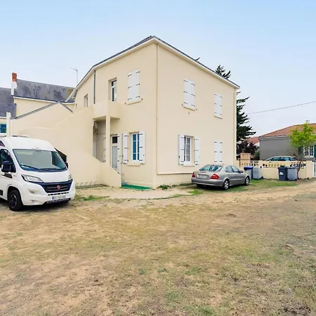 4 Pers - 300m Apartman